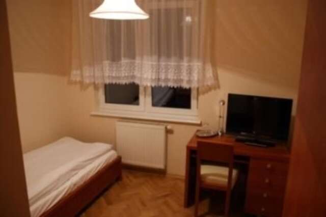 Отель Hotel Zieliniec Познань-25